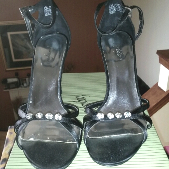 Jacqueline Ferrar Black Ankle Strap Sandals 8M - Picture 2 of 4